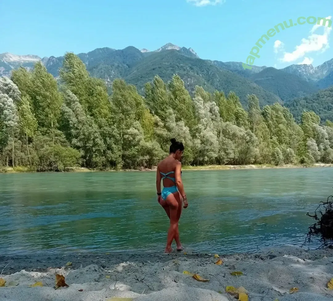 Alessia Crippa nude photo #0005 (_ale_crippa_)