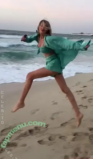 Alessia Marcuzzi / alessia.marcuzzi / alessiamarcuzzi / alessiapinella nude photo #0295