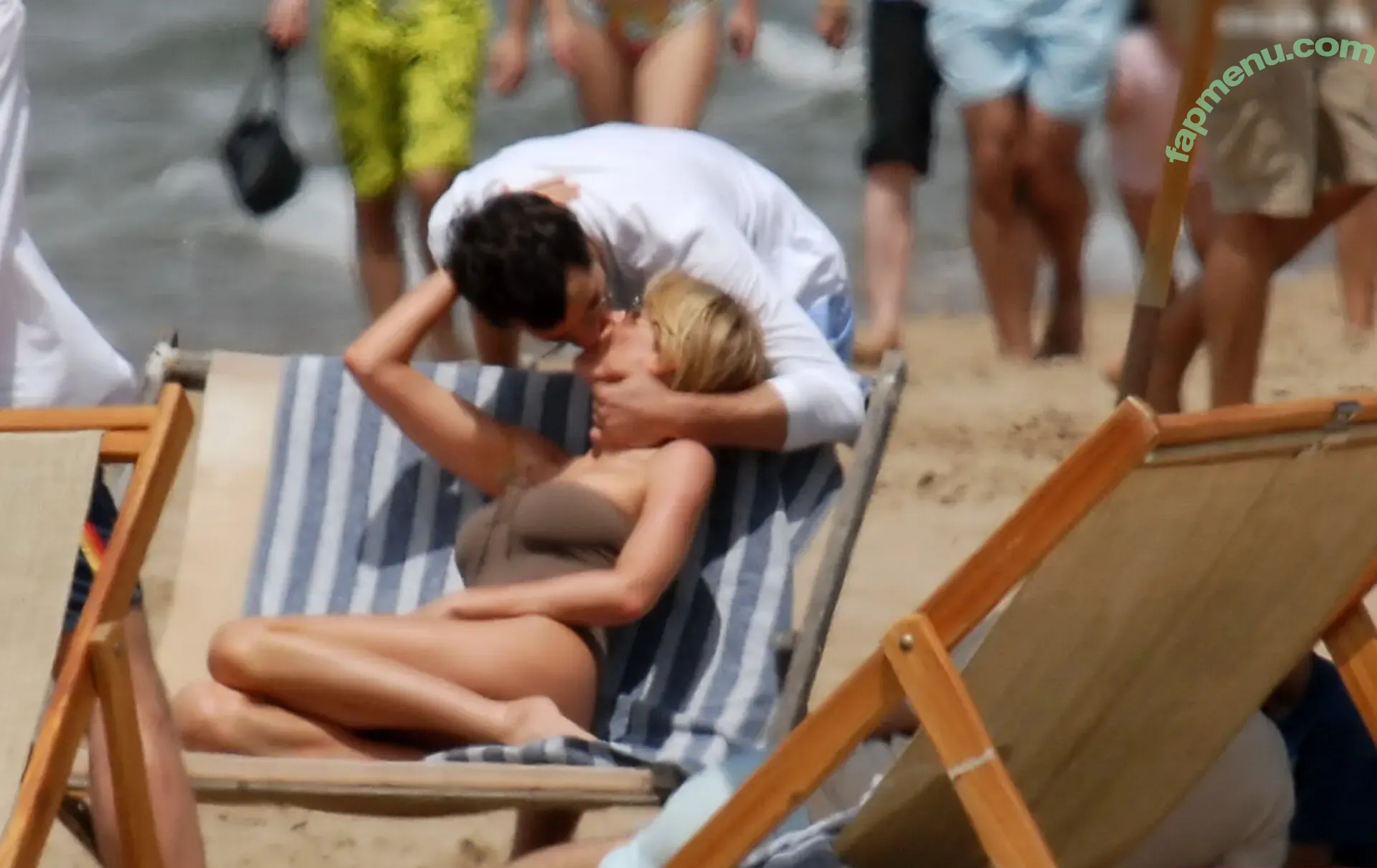 Alessia Marcuzzi nude photo #0191 (alessiamarcuzzi)