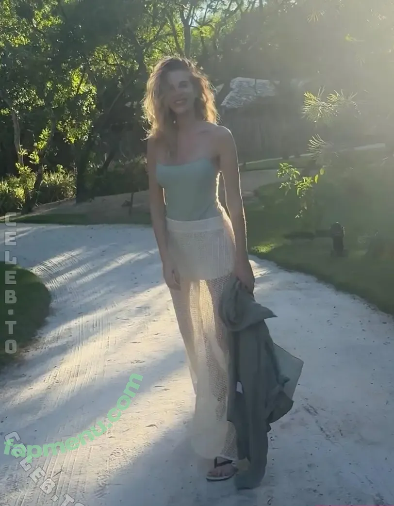 Alessia Marcuzzi nude photo #0316 (alessia.marcuzzi / alessiamarcuzzi / alessiapinella)