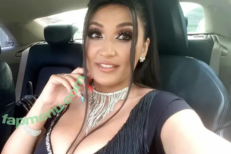 Alesyanova nude photo #0001 (Alesya_bigboobs / Alesyanoova)