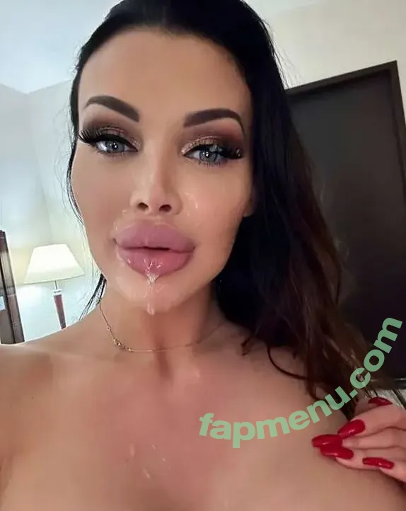 Aletta Ocean nude photo #1691 (ALETTAOCEANXXXX / alettaoceanofficial1)