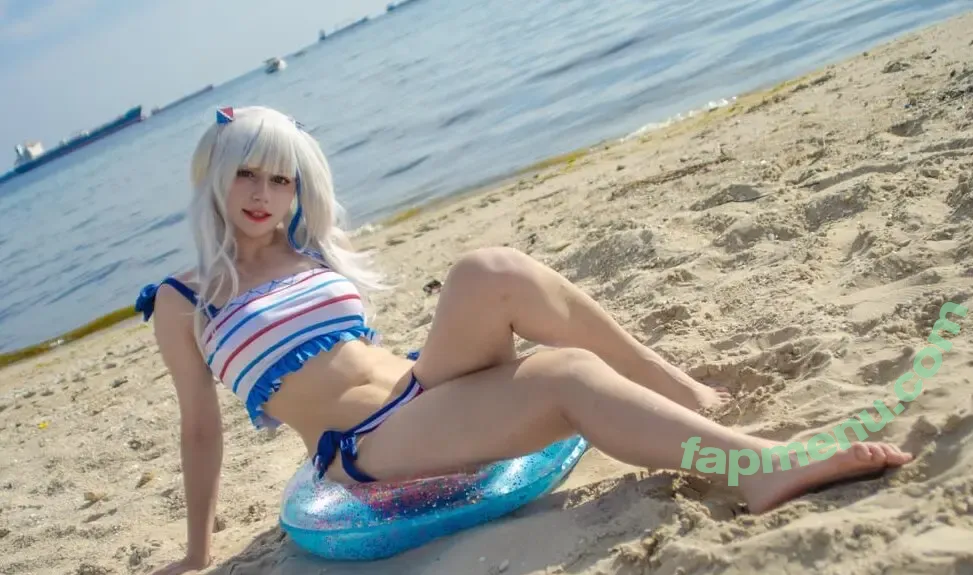 Aleu.rone nude photo #0084 (blownbyrone)