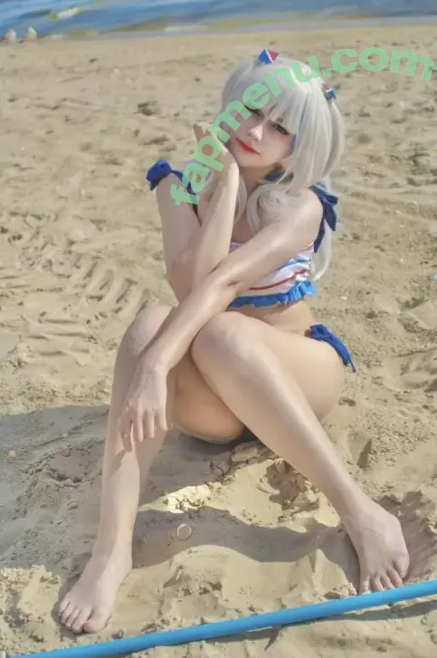 Aleu.rone nude photo #0088 (blownbyrone)