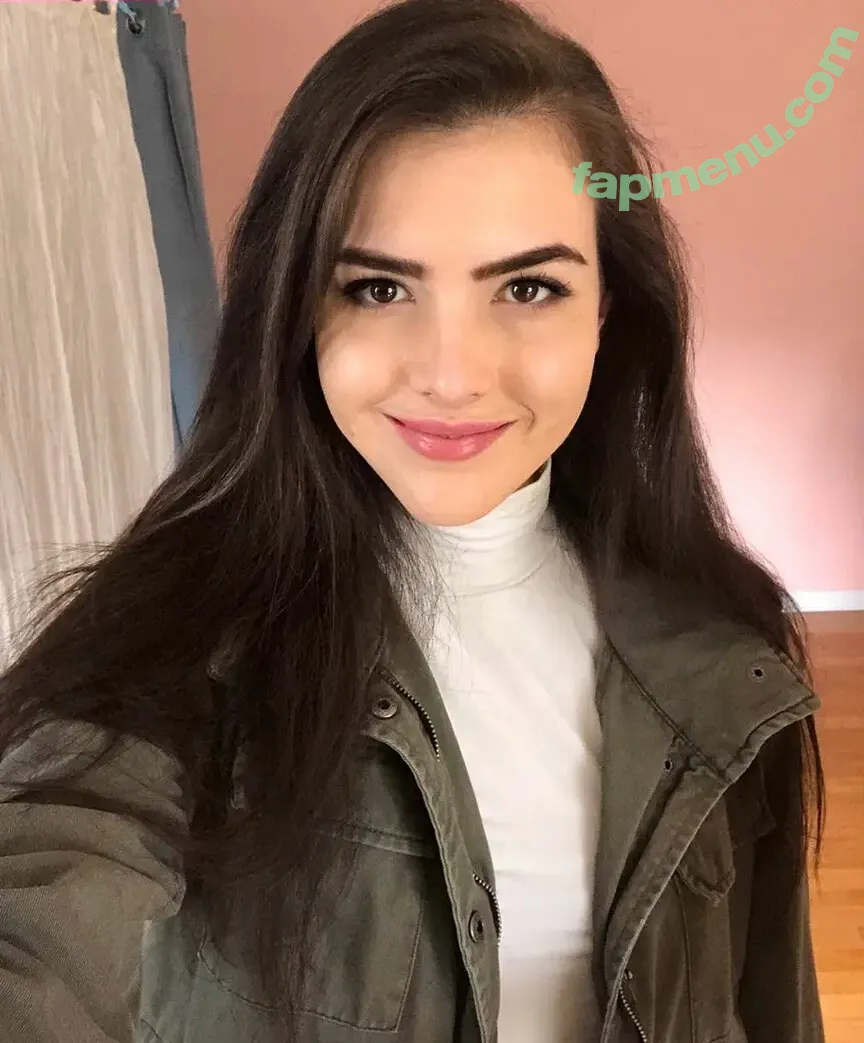Alex Botez nude photo #0004 (Alex Botez)