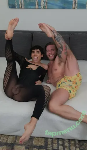 Alex Fox / Foxy_Alexxx / alexfox_94 / allexandraafox nude photo #0106