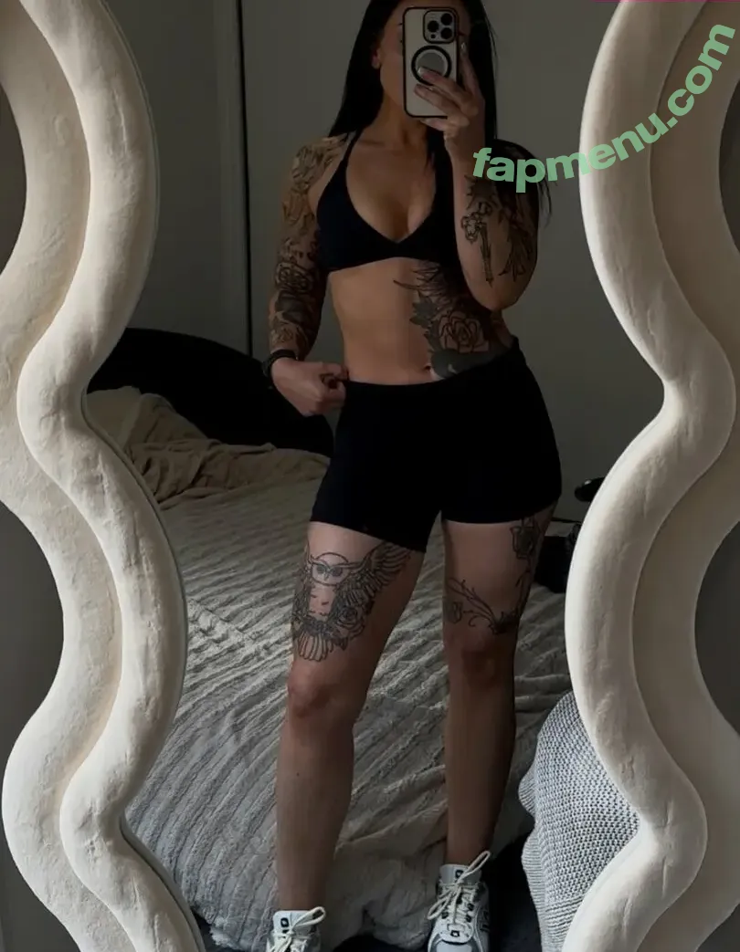 Alex Reade nude photo #0091 (alexxreade)