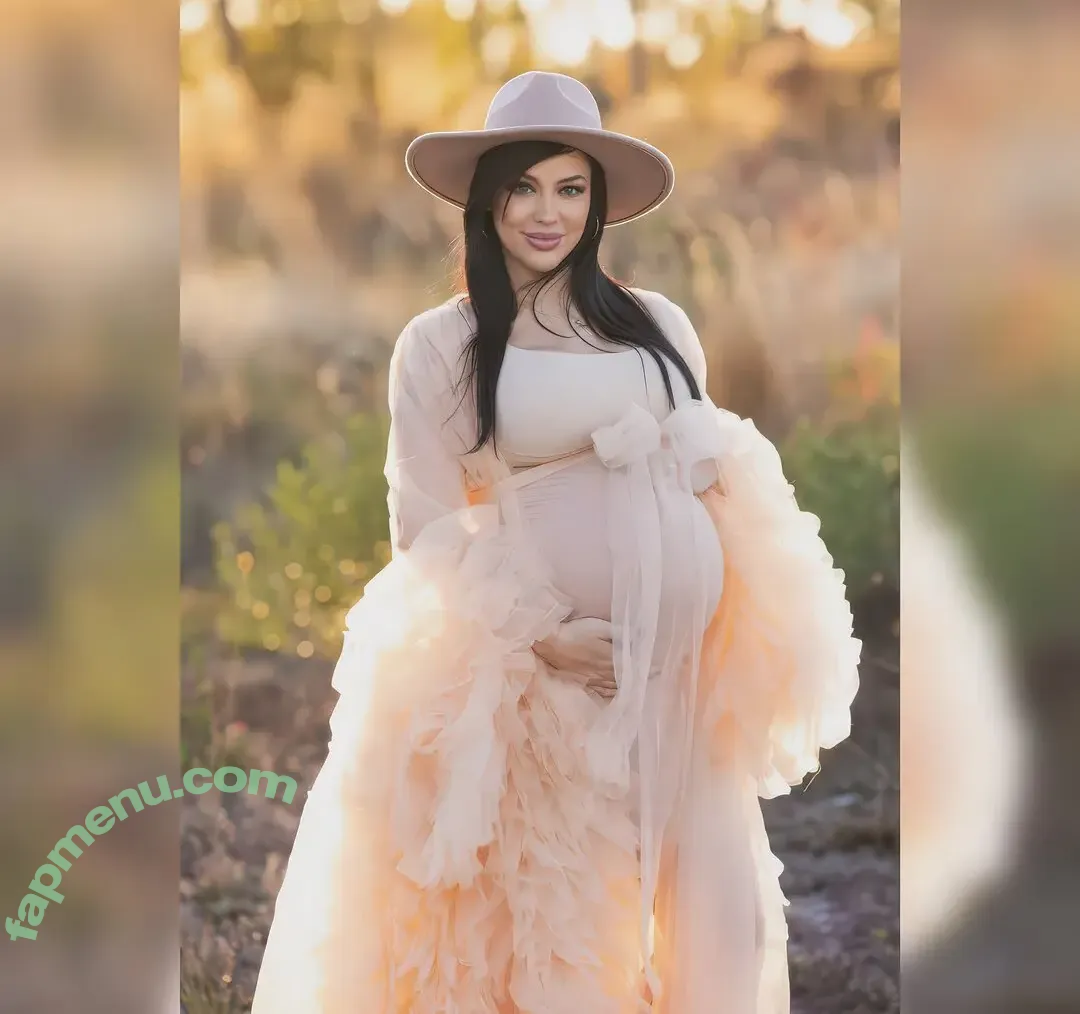 Alex Zedra nude photo #1542 (AI Fakes / Alex_zedra)