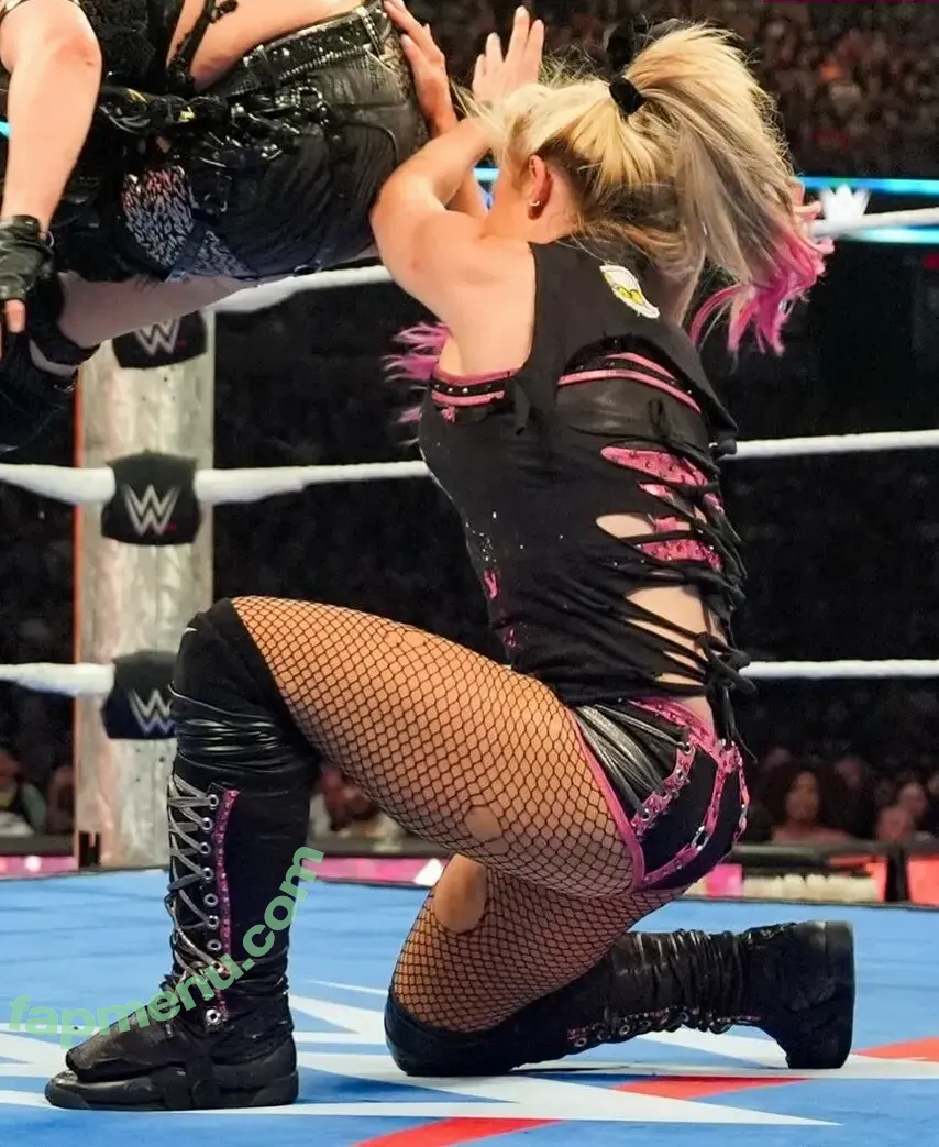 Alexa Bliss nude photo #1021 (WWE / alexa_bliss_wwe_ / alexafansite)