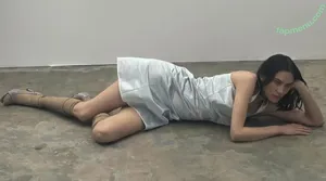 Alexa Chung / alexaachung / alexachung nude photo #0121