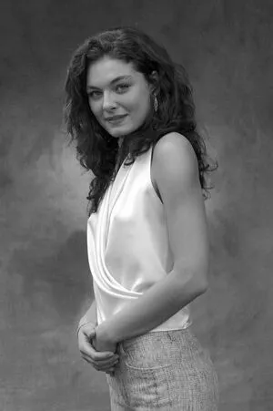 Alexa Davalos / alexakdavalos nude photo #0006