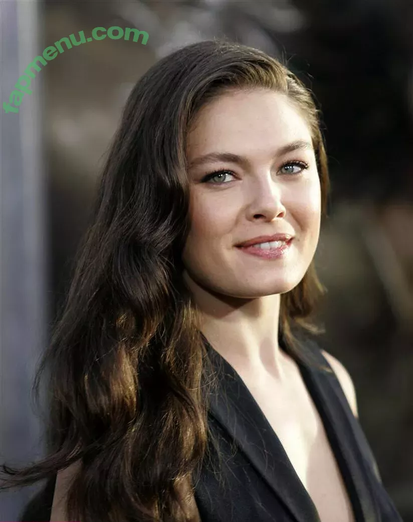 Alexa Davalos nude photo #0020 (alexakdavalos)