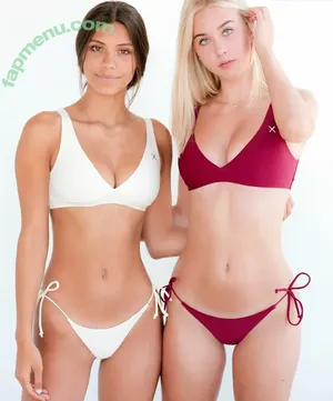 Alexa Perez / alexaaaaperez nude photo #0059