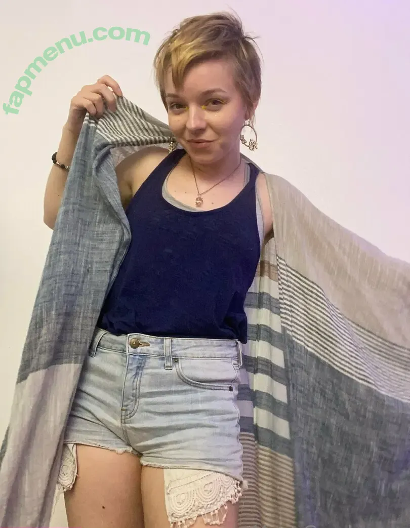 alexacrush nude photo #0007 (alexathecrush)