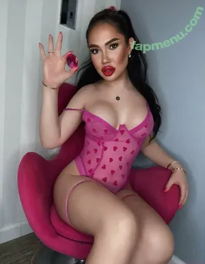  nude photo #0007