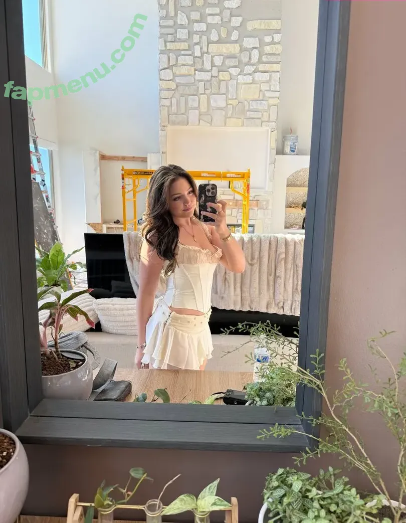 alexalana nude photo #0013 (alexalana_)