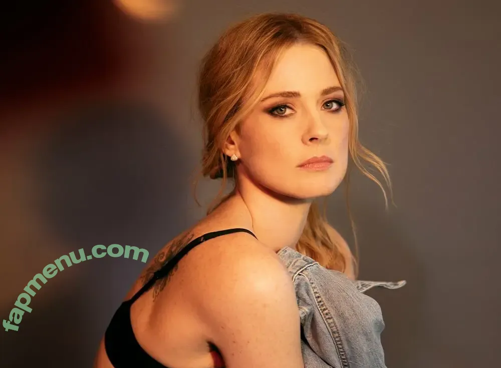 Alexandra Breckenridge nude photo #0031 (alexandrabreck)