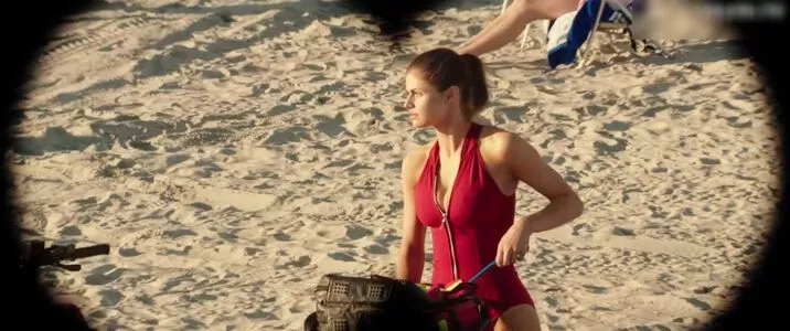 Alexandra Daddario / alexandradaddario nude photo #2959