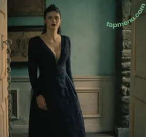 Alexandra Daddario / alexandradaddario nude photo #3523