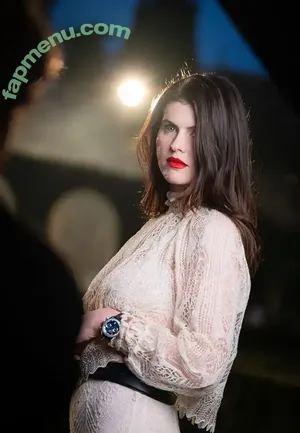 Alexandra Daddario / alexandradaddario nude photo #3759