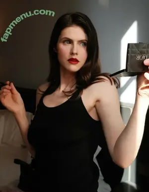 Alexandra Daddario / alexandradaddario nude photo #3810