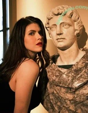 Alexandra Daddario / alexandradaddario nude photo #3811