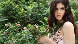 Alexandra Daddario / alexandradaddario nude photo #3846