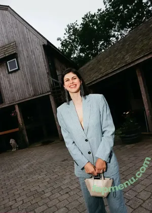 Alexandra Daddario / alexandradaddario nude photo #3894
