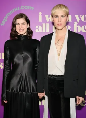 Alexandra Daddario / alexandradaddario nude photo #3915