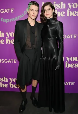 Alexandra Daddario / alexandradaddario nude photo #3917