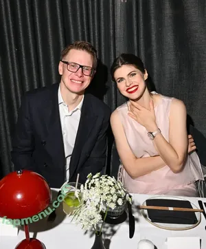 Alexandra Daddario / alexandradaddario nude photo #3976