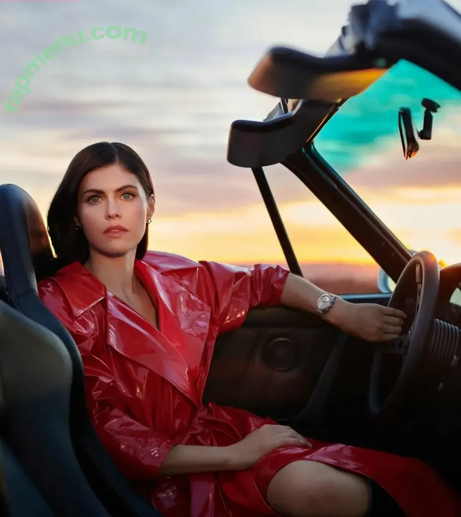 Alexandra Daddario nude photo #3447 (alexandradaddario)