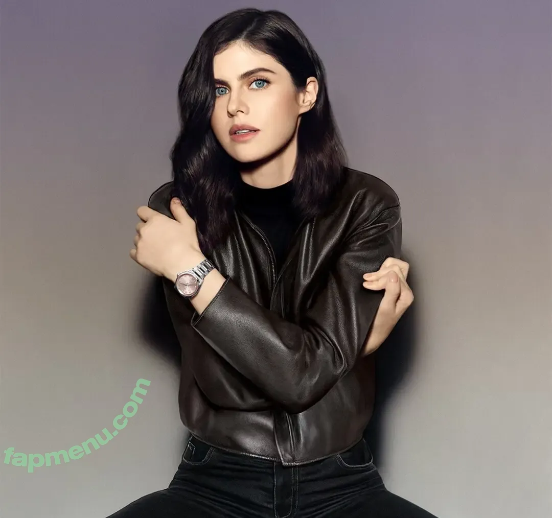Alexandra Daddario nude photo #3453 (alexandradaddario)