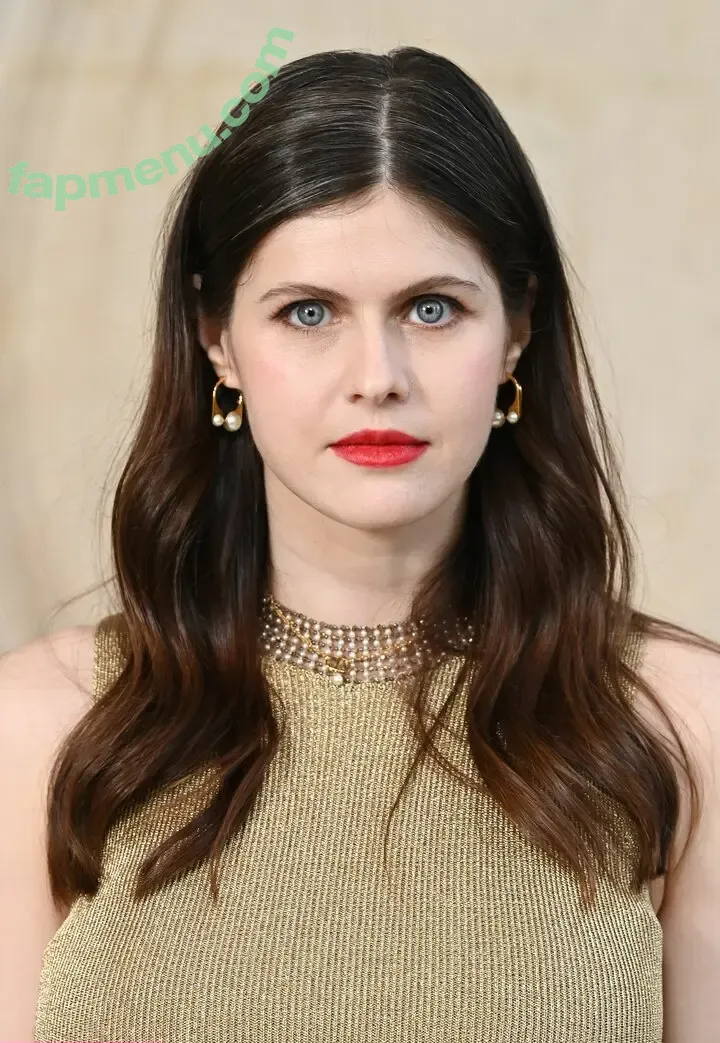 Alexandra Daddario nude photo #3462 (alexandradaddario)