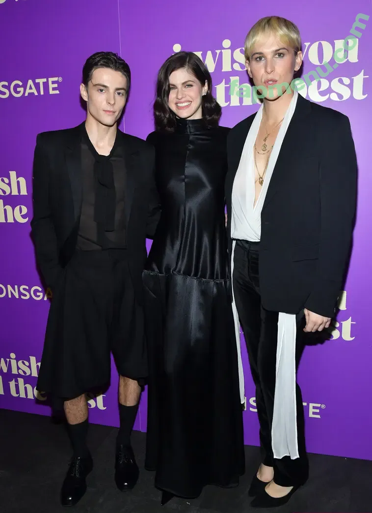 Alexandra Daddario nude photo #3928 (alexandradaddario)