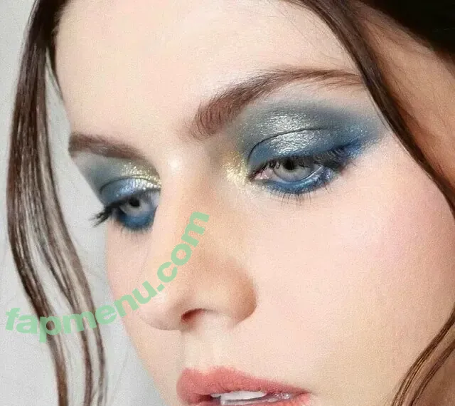 Alexandra Daddario nude photo #3953 (alexandradaddario)