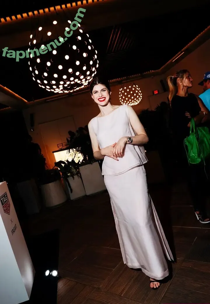 Alexandra Daddario nude photo #3978 (alexandradaddario)