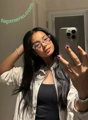 Alexandra Eala / alex.eala nude photo #0024