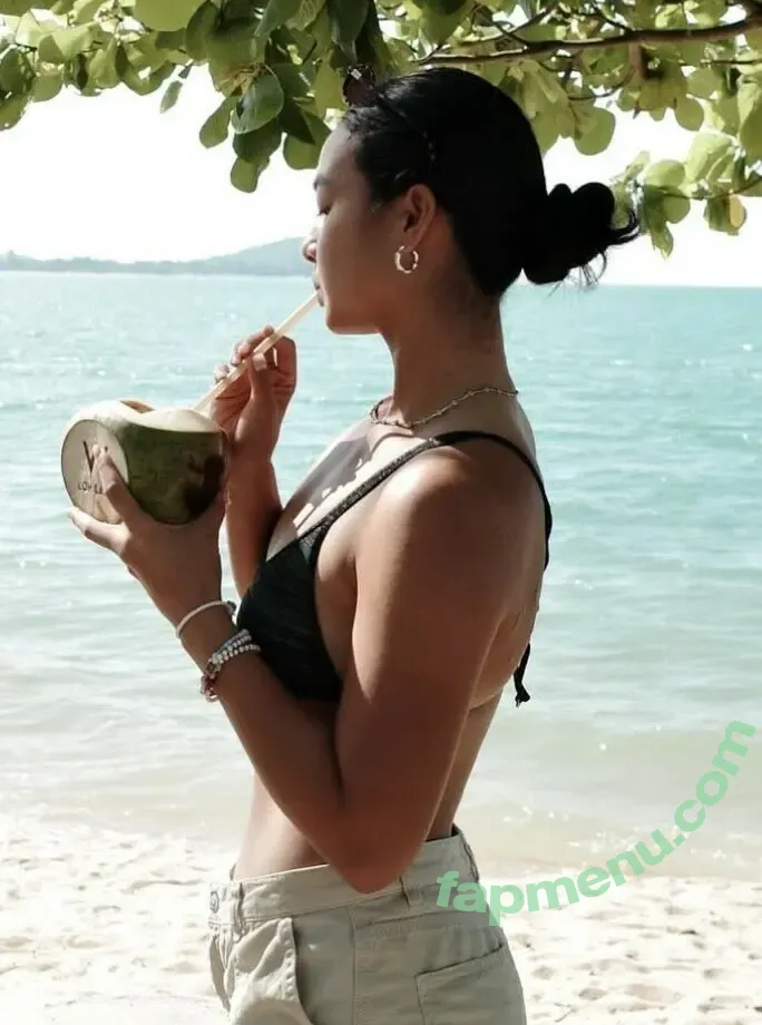 Alexandra Eala nude photo #0031 (alex.eala)