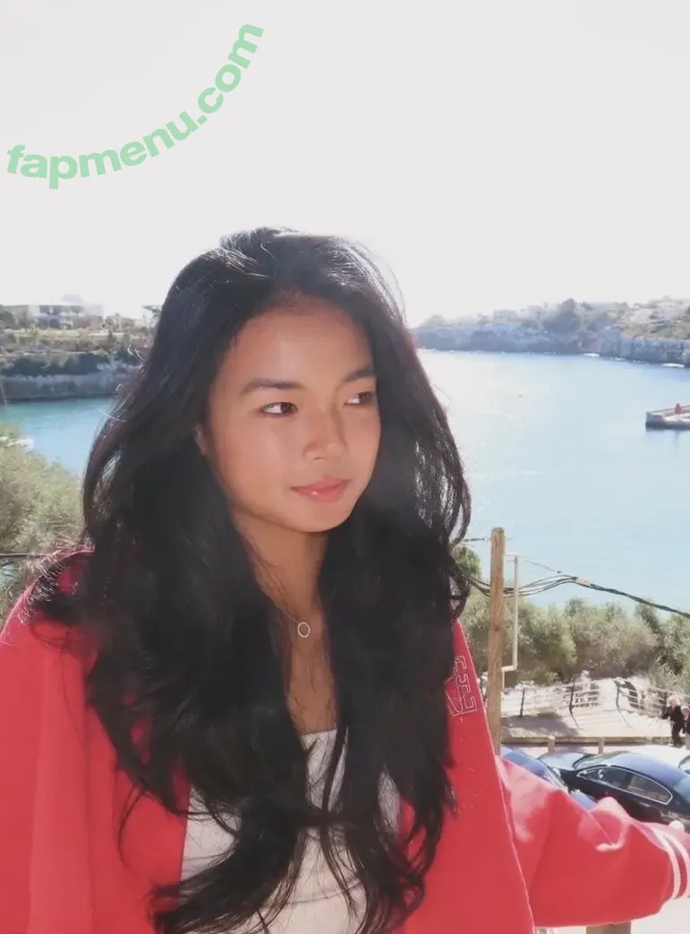 Alexandra Eala nude photo #0041 (alex.eala)