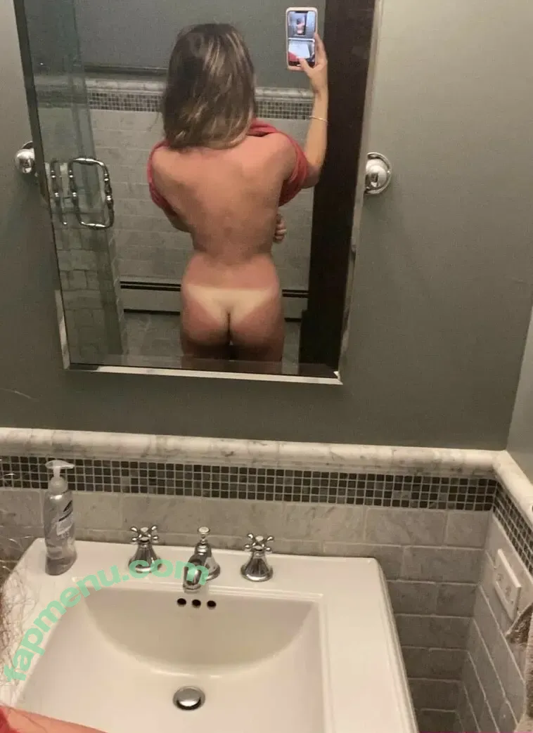 Alexandra Fauci nude photo #0002 (alliefauci)