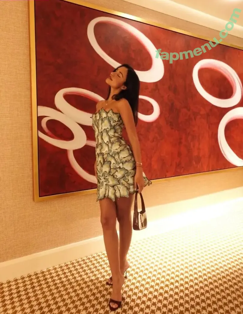 Alexandra Saint Mleux nude photo #0160 (alexandrasaintmleux)