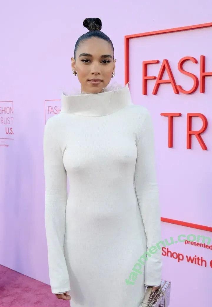 Alexandra Shipp nude photo #0009 (alexandrashipppp)