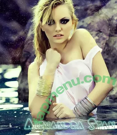 Alexandra Stan nude photo #0134 (alexandrastan / yumamii)