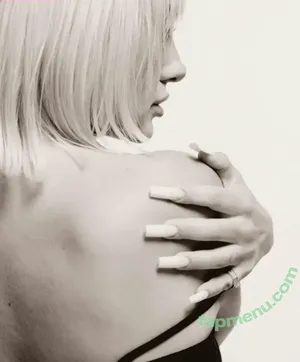 Alexandra Stan / alexandrastan nude photo #1713