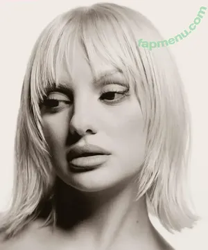 Alexandra Stan / alexandrastan nude photo #1714