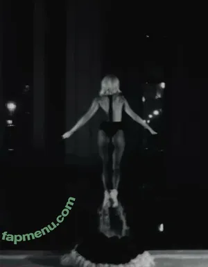 Alexandra Stan / alexandrastan nude photo #1727