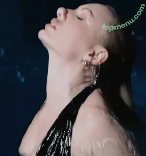 Alexandra Stan / alexandrastan nude photo #1735