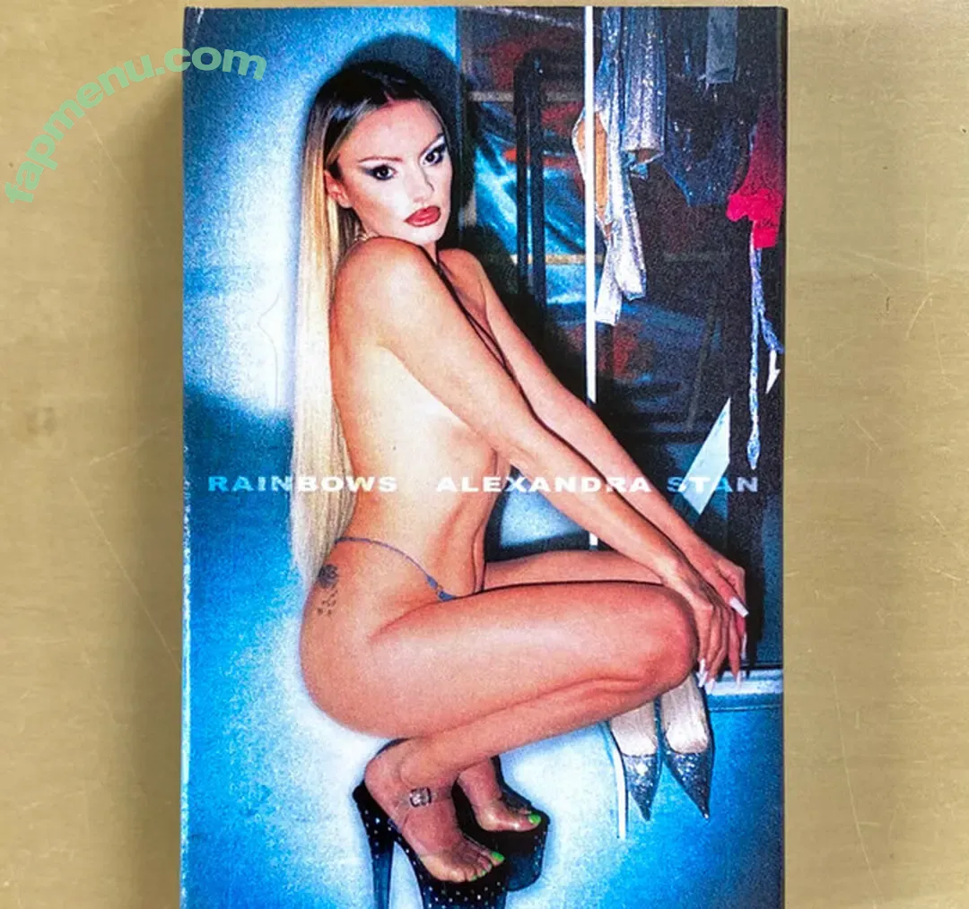Alexandra Stan nude photo #1780 (alexandrastan)