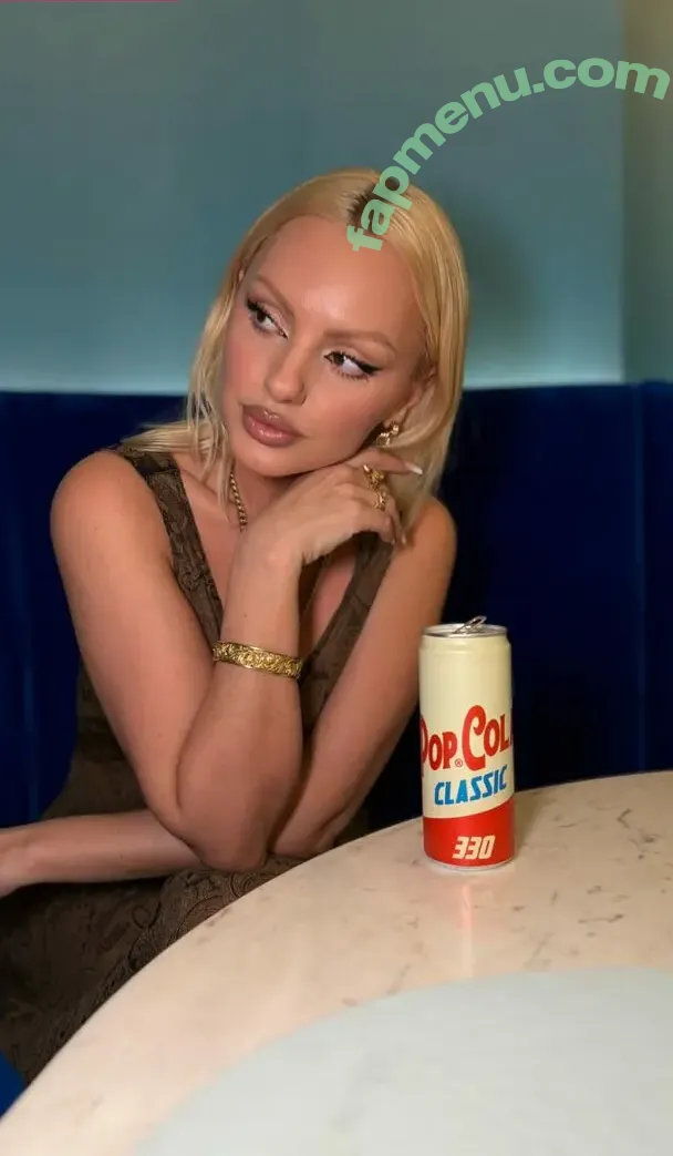 Alexandra Stan nude photo #1940 (alexandrastan)